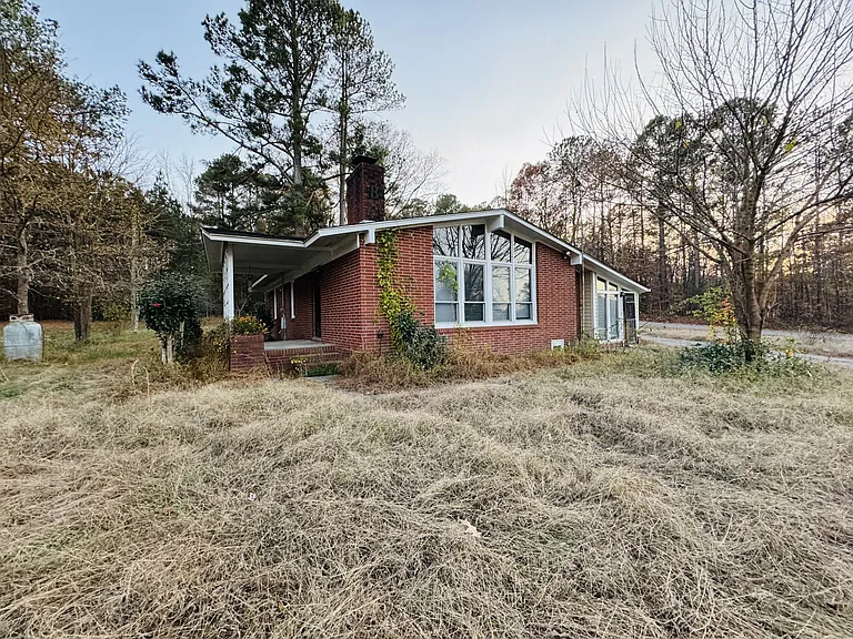 1096 State Highway 56 — Photo 8