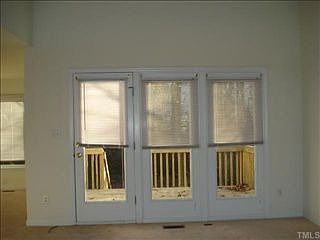 2nd image of 5810 Walnut Cove Dr
