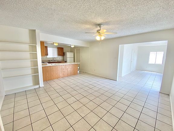 4th image of 1545 E 22nd Pl