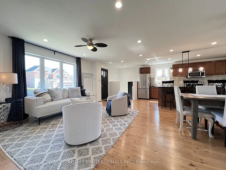 2504 Donnavale Dr — Photo 5