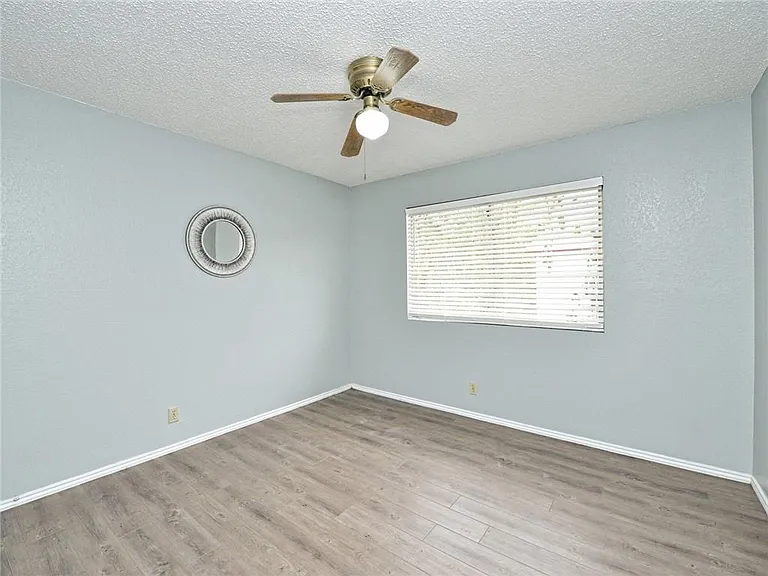 5809 Spring Meadow Rd #B — Photo 13