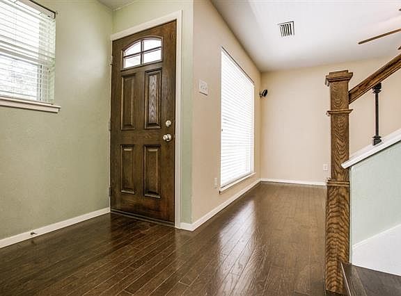 4th image of 720 Brentwood Ln