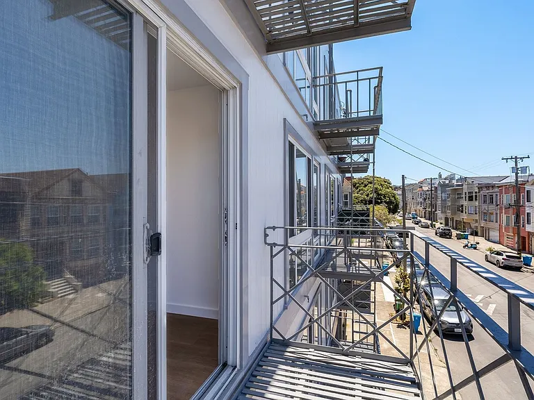 420 7th Avenue — Photo 31