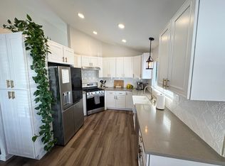 1371 Middlebrook Way, Rohnert Park, CA 94928