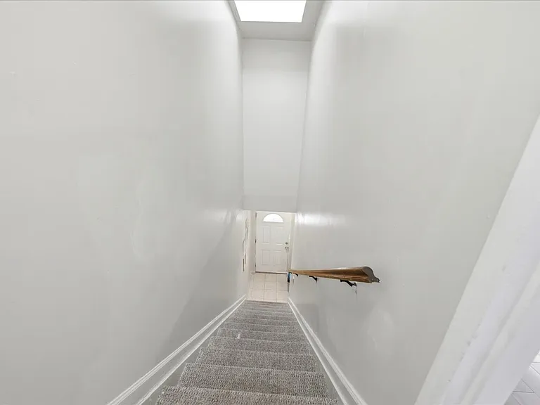 1114 E 211th St #2 — Photo 7
