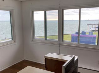 37252 Jefferson Ave APT 4, Harrison Township, MI