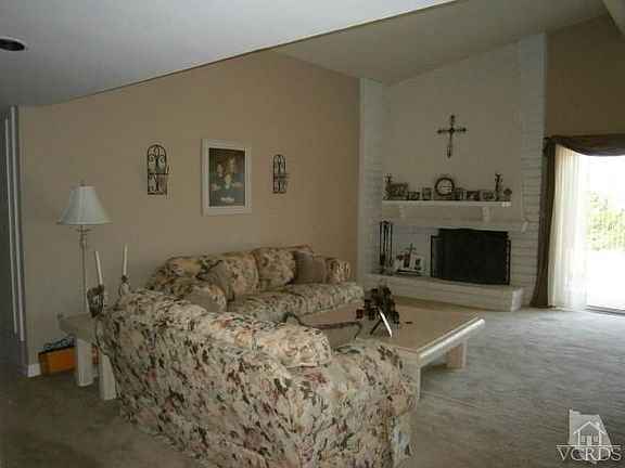 2nd image of 1484 Calle Colina