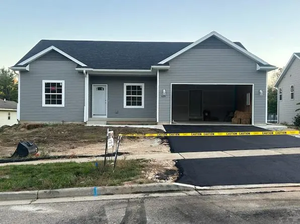 639 Lakeview Avenue, Merrimac, WI 53561