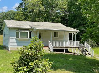 147 Sandstone Dr, Falls Creek, PA 15840