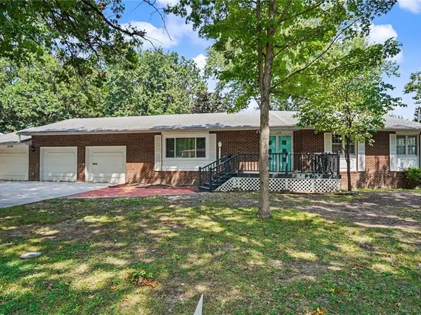 1229 S Elm St, Ottawa, KS 66067