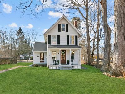 72 Lyme St, Old Lyme, CT, 06371