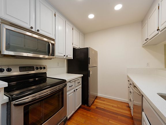 5th image of 1746 Bevin Brook Dr