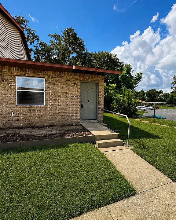 1183-1183 Bentley Rd #4