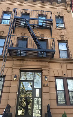 Rented by BRICK & GALO REALTY CORP | media 28