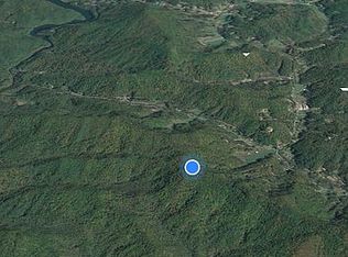 3316 Atoah Rd, Robbinsville, NC 28771