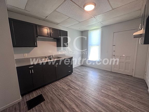 2nd image of 505 Sheridan St