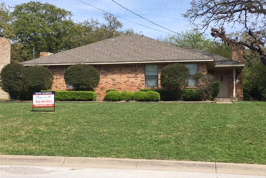 2206 Bolivar St, Denton, TX 76201 Zillow
