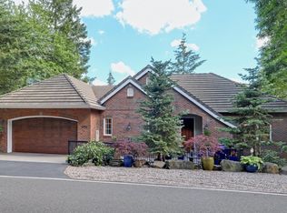 4136 SW Hewett Blvd, Portland, OR 97221