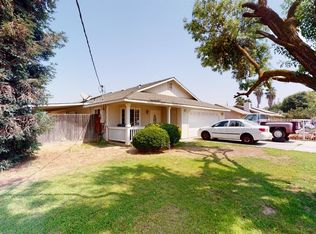 25711 Tamarisk Dr, Madera, CA 93638