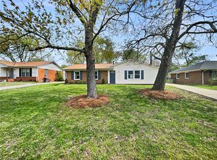 3013 Locksley Ln, Greensboro, NC 27406