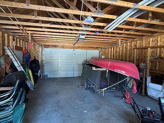 4th image of 4780 Fir Rd