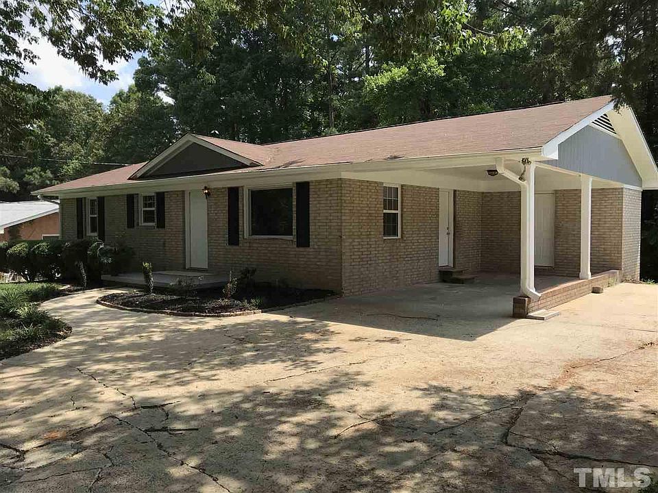 1st image of 2941 Driftwood Dr