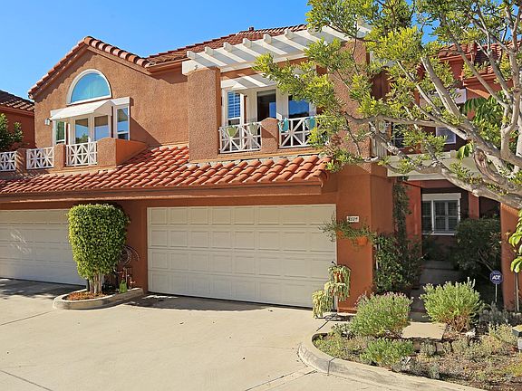 3rd image of 4539 Emerald Way