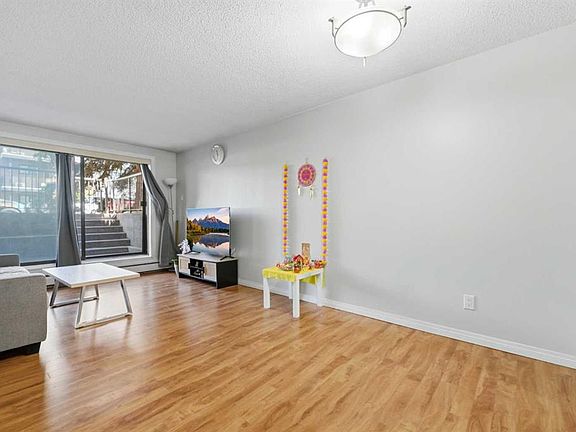 4th image of 611 N 67th Ave SW #102