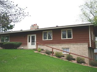 13313 Oakland Dr, Burnsville, MN 55337