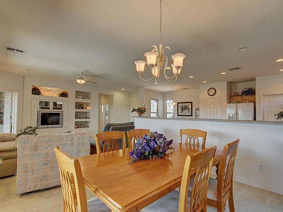 5th image of 3151 E Gleneagle Dr