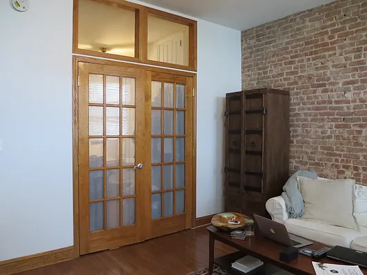 Rented by Centric New York | media 14