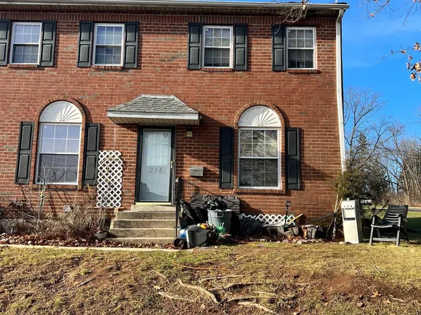 208 Whitpain Hls, Blue Bell, PA 19422