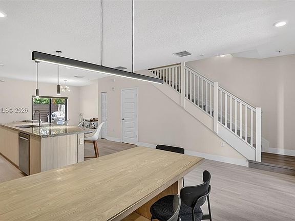 2nd image of 10455 NW 82nd St #9