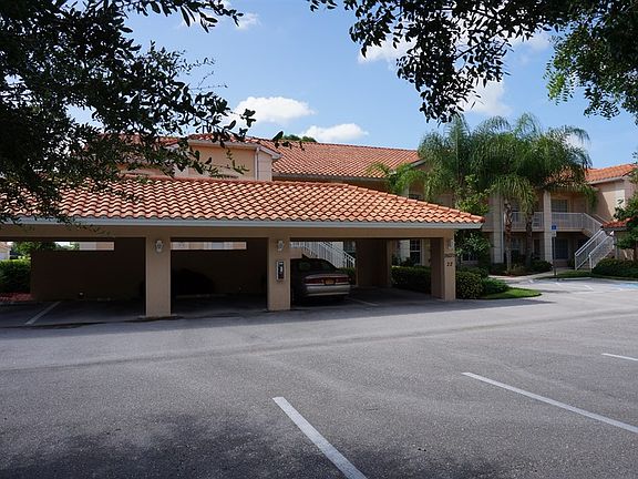4th image of 26670 Rosewood Pt Dr Unit 203