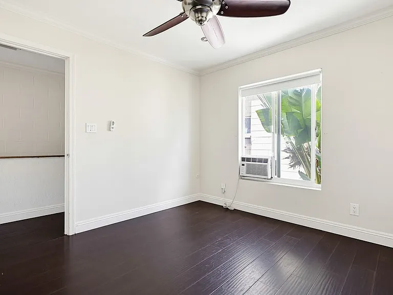411 C Ave — Photo 21