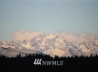 20145 Vikings Crst NE APT 3-206, Poulsbo, WA 98370