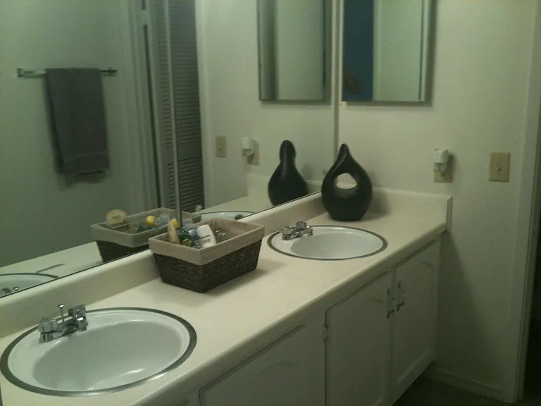 4216 Dahlia Ct — Photo 5