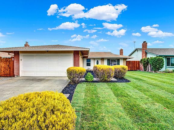 4th image of 173 Edwin Drive