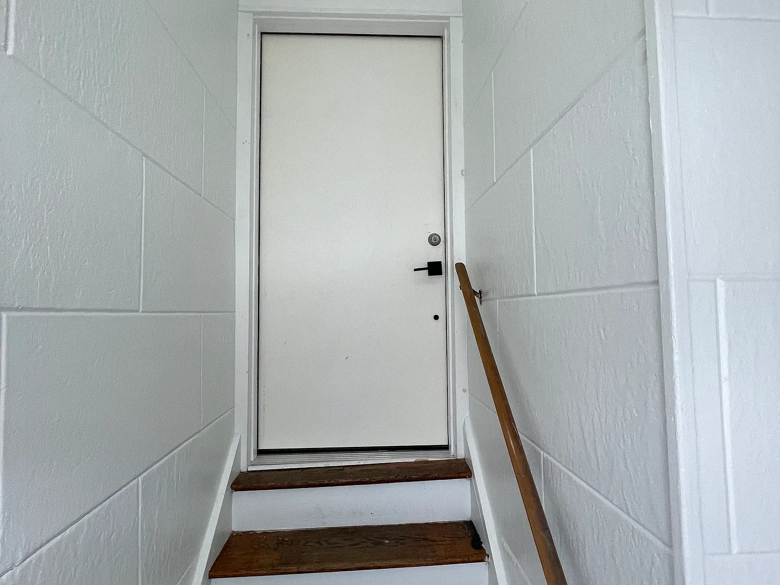2 bed, 900 sqft, $1,000 — Photo 3