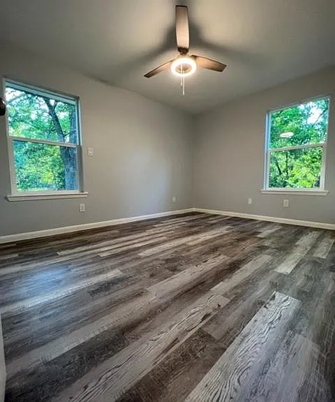 710 Avenue J Pl — Photo 15