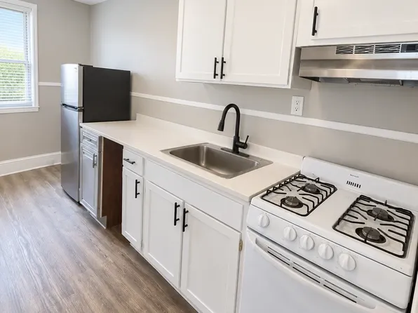 1113 N White Horse Pike #D15, Oaklyn, NJ 08107