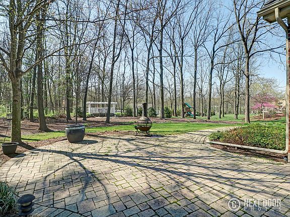 5th image of 1218 Fox Glen Dr