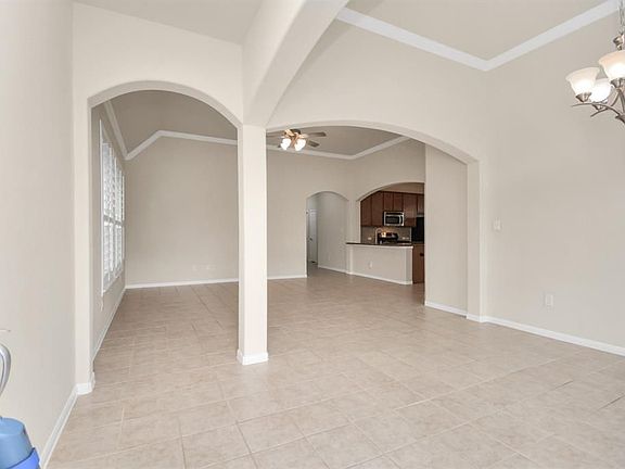 3rd image of 20162 Emerald Mountain Dr