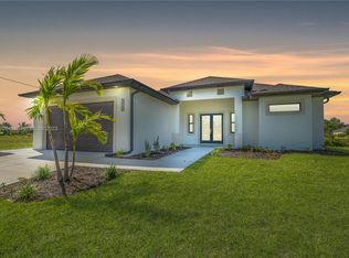 1710 NE 13th Pl, Cape Coral, FL 33909