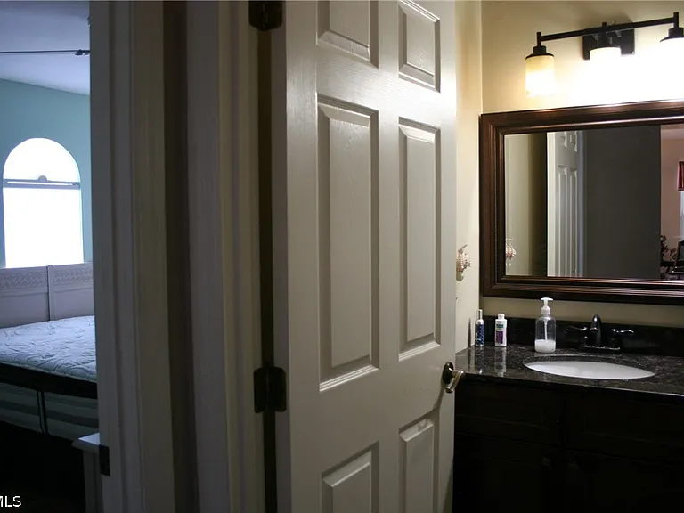 20919 Villareal Way — Photo 35