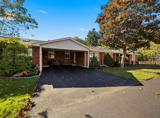 1030 Colborne St E, Brantford, ON N3S 3T6