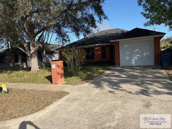 560 N Travis St, San Benito, TX 78586