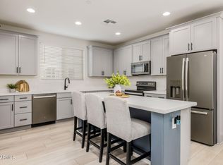 1740 E Hampton Ln, Gilbert, AZ 85295
