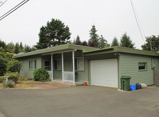 420 Radar Rd, Coos Bay, OR 97420