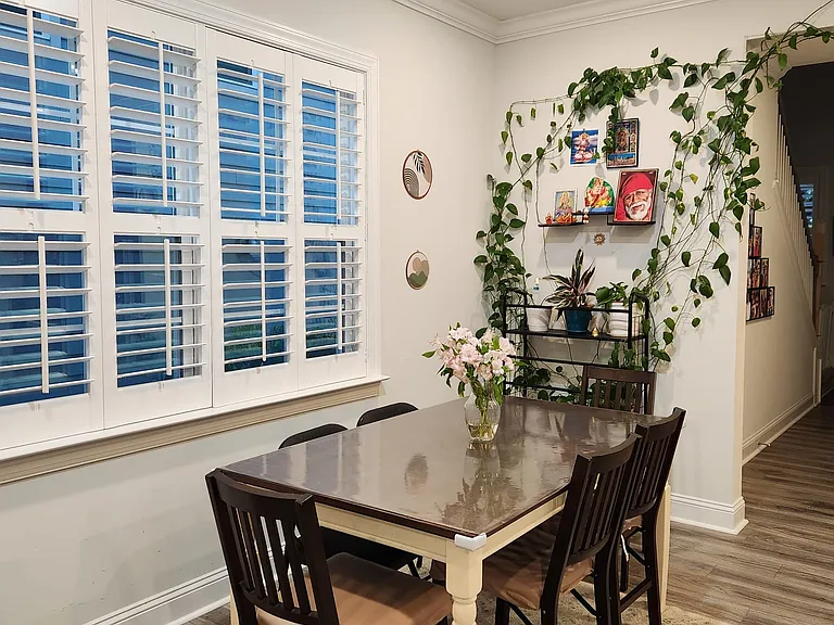321 Ivy Arbor Way — Photo 3